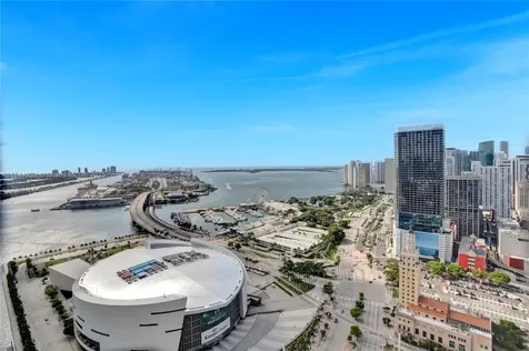 888 Biscayne Boulevard Miami FL 33132