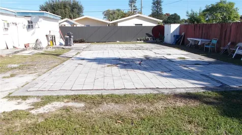 3224 NW 181st Street Miami Gardens FL 33056