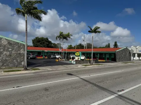 1290 S Federal Highway Dania FL 33004