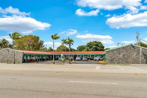 1290 S Federal Highway Dania FL 33004