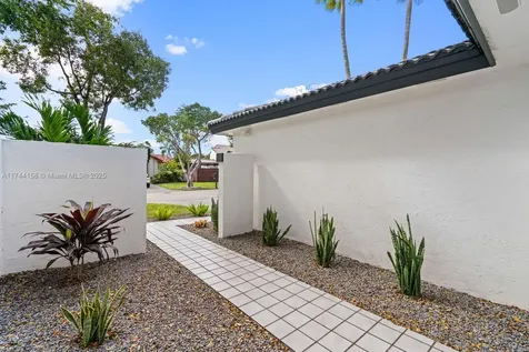 6301 NW 173rd Lane Hialeah FL 33015