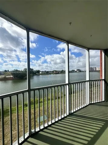 1750 NE 191st Street Miami FL 33179