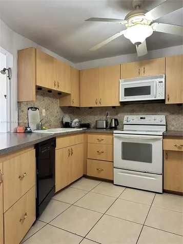 1750 NE 191st Street Miami FL 33179
