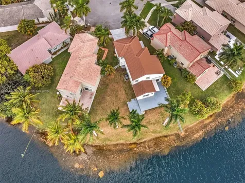 3078 SW 181st Terrace Miramar FL 33029