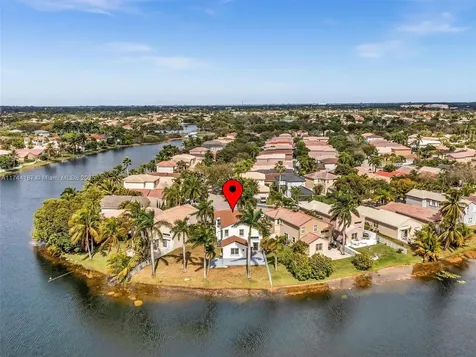 3078 SW 181st Terrace Miramar FL 33029