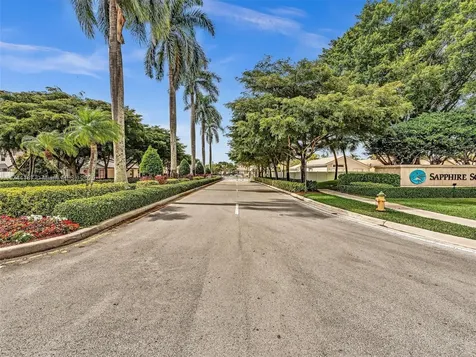 3078 SW 181st Terrace Miramar FL 33029