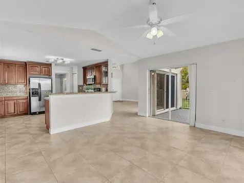 3078 SW 181st Terrace Miramar FL 33029