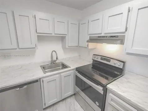 4174 Inverrary Drive Lauderhill FL 33319