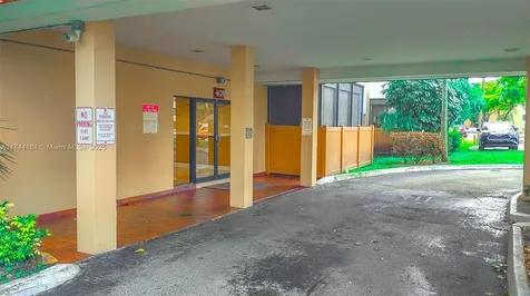 4174 Inverrary Drive Lauderhill FL 33319