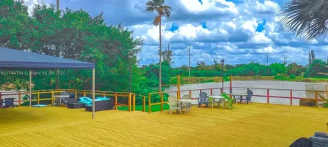 4174 Inverrary Drive Lauderhill FL 33319