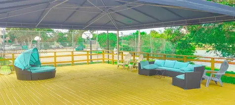 4174 Inverrary Drive Lauderhill FL 33319