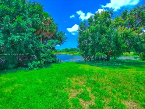 4174 Inverrary Drive Lauderhill FL 33319