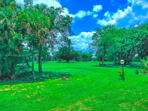 4174 Inverrary Drive Lauderhill FL 33319