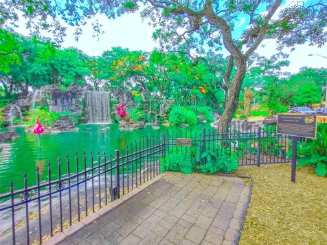 4174 Inverrary Drive Lauderhill FL 33319