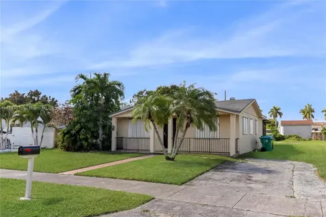 14504 SW 105th Court Miami FL 33176