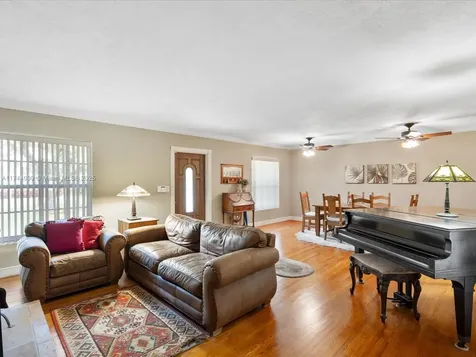 6145 SW 85th Avenue Miami FL 33143