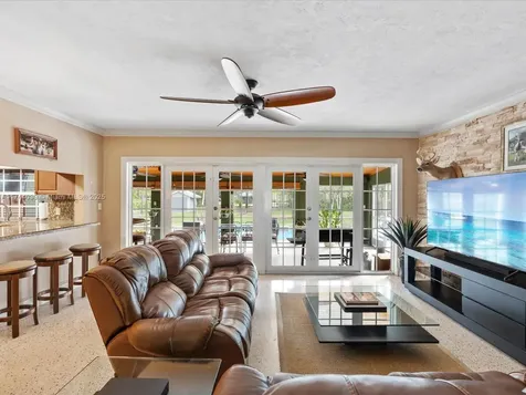 6145 SW 85th Avenue Miami FL 33143