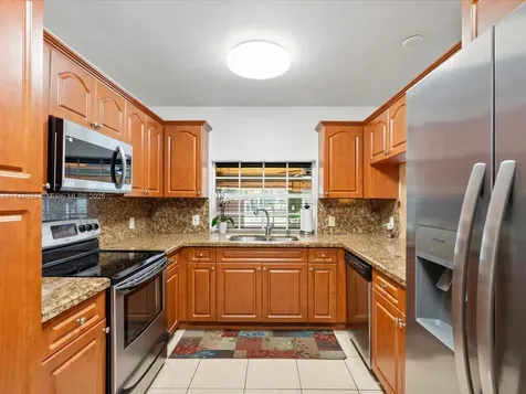 6145 SW 85th Avenue Miami FL 33143