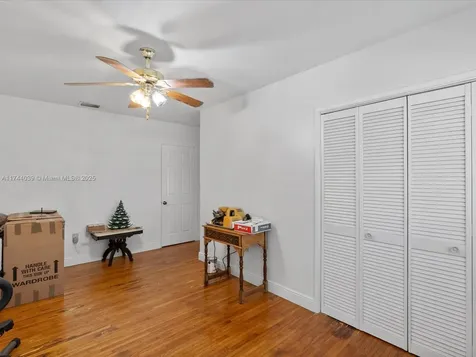 6145 SW 85th Avenue Miami FL 33143