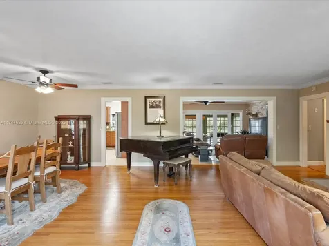 6145 SW 85th Avenue Miami FL 33143