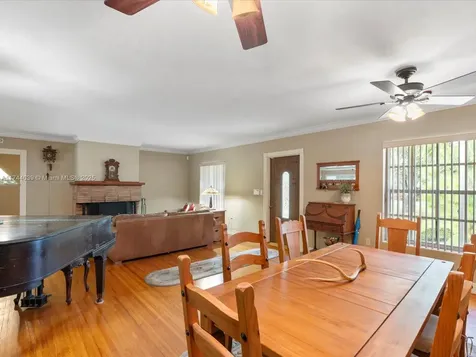 6145 SW 85th Avenue Miami FL 33143