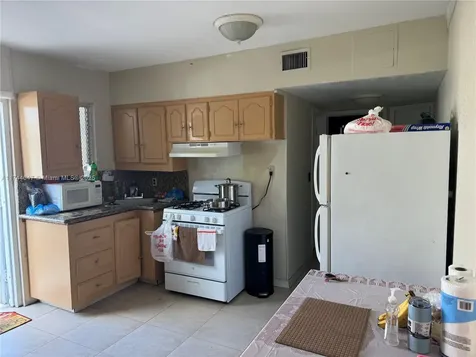 655 NE 135th Street North Miami FL 33161