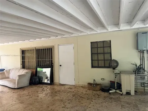 655 NE 135th Street North Miami FL 33161