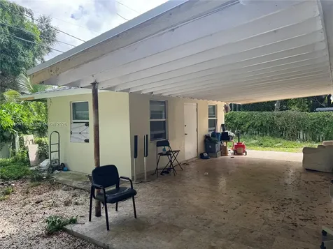 655 NE 135th Street North Miami FL 33161