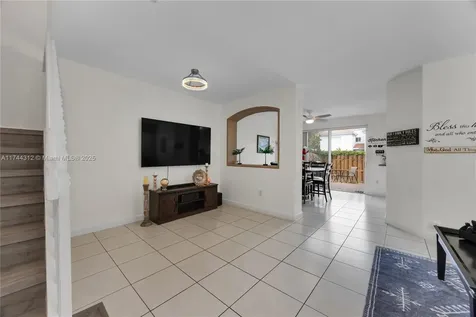 965 SW 149th Court Miami FL 33194