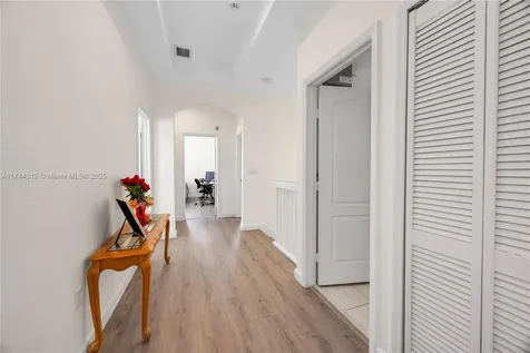 965 SW 149th Court Miami FL 33194