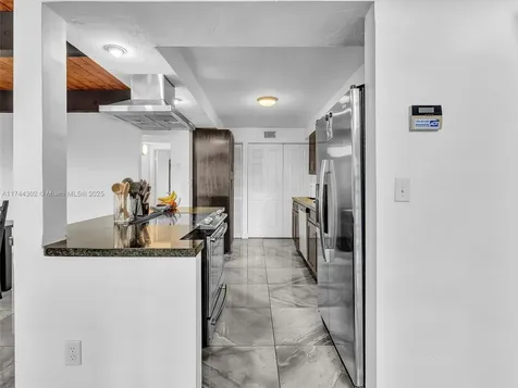 10477 SW 80th Street Miami FL 33173