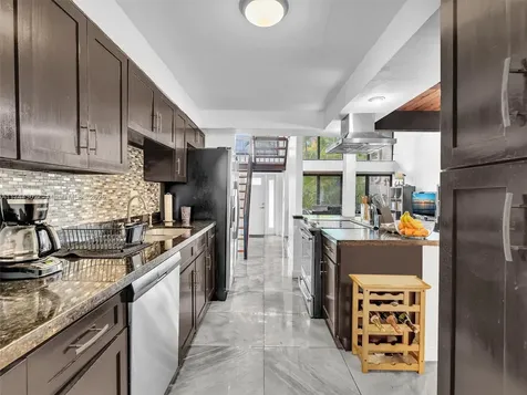 10477 SW 80th Street Miami FL 33173