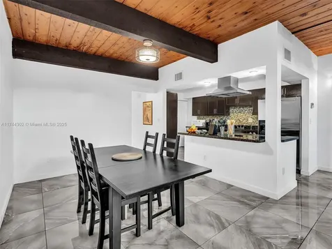 10477 SW 80th Street Miami FL 33173
