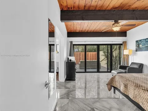 10477 SW 80th Street Miami FL 33173