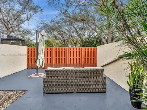 10477 SW 80th Street Miami FL 33173