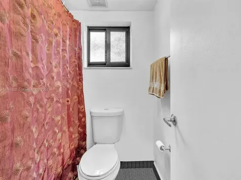 10477 SW 80th Street Miami FL 33173