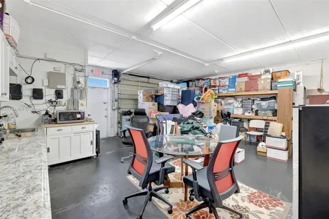 3483 NE 12th Terrace Oakland Park FL 33334