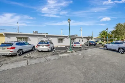 3483 NE 12th Terrace Oakland Park FL 33334