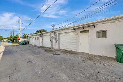3483 NE 12th Terrace Oakland Park FL 33334