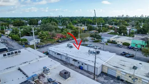 3483 NE 12th Terrace Oakland Park FL 33334