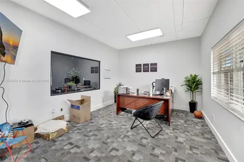 3483 NE 12th Terrace Oakland Park FL 33334