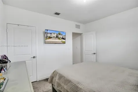 838 SE 17th Street Homestead FL 33034