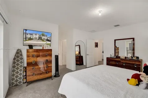 838 SE 17th Street Homestead FL 33034