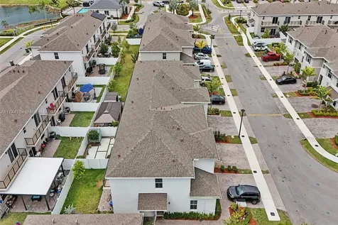 838 SE 17th Street Homestead FL 33034