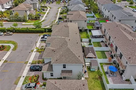 838 SE 17th Street Homestead FL 33034