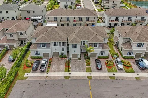 838 SE 17th Street Homestead FL 33034