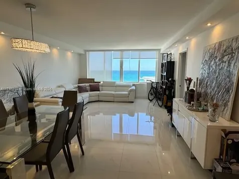 5401 Collins Avenue Miami Beach FL 33140