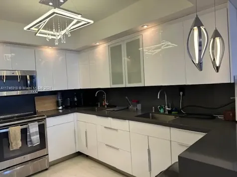 5401 Collins Avenue Miami Beach FL 33140