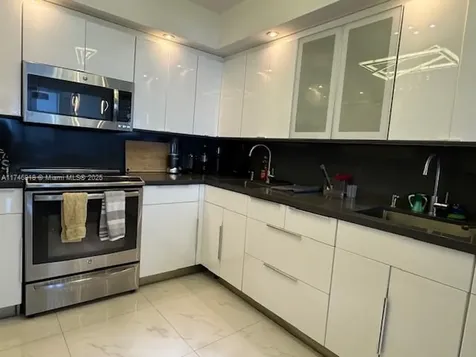 5401 Collins Avenue Miami Beach FL 33140