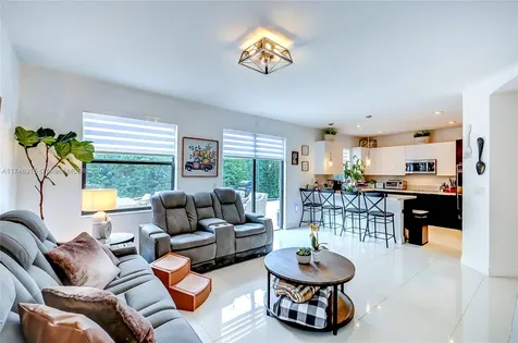 10250 NW 86th Street Doral FL 33178